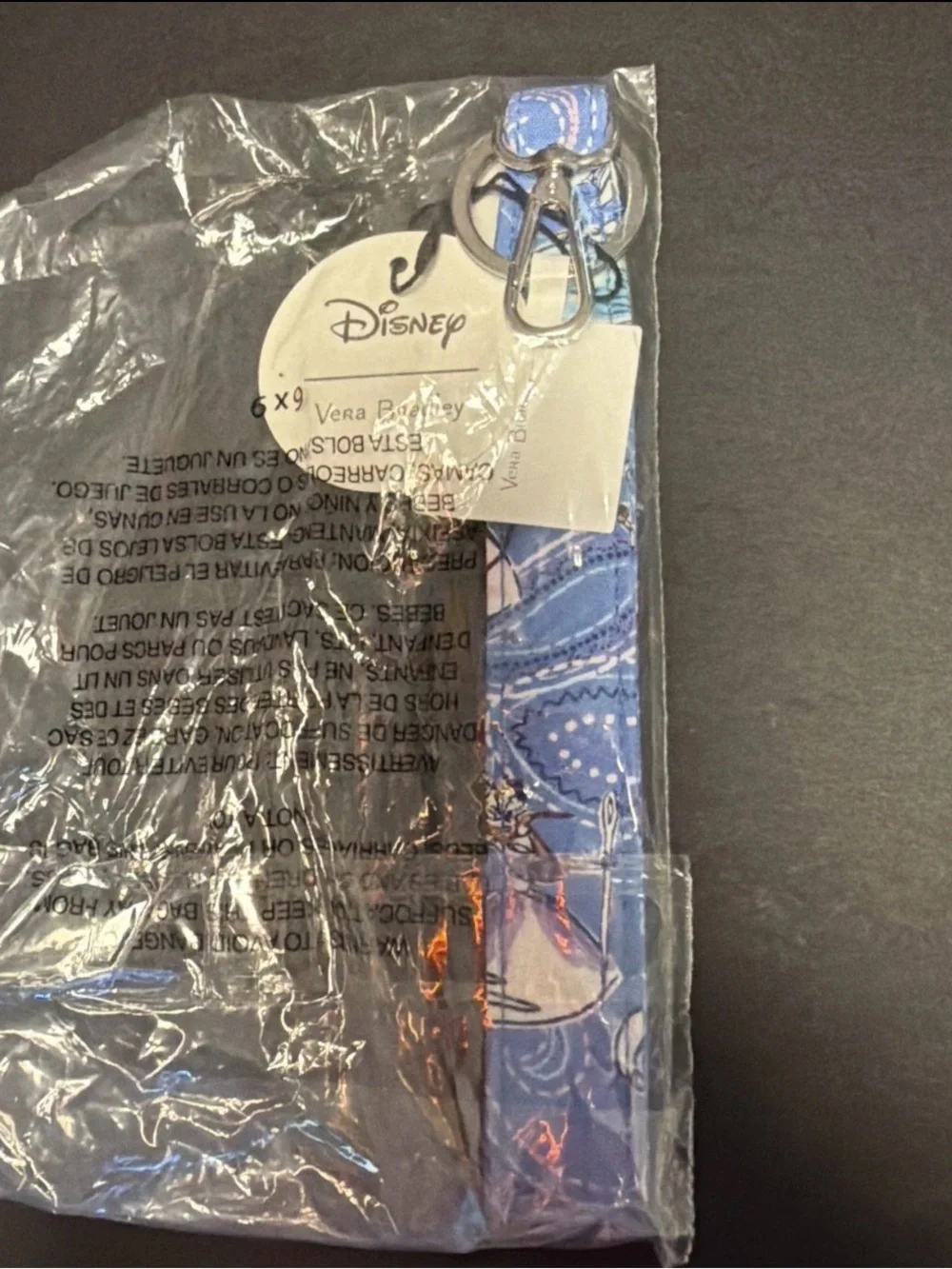 VERA BRADLEY DISNEY WIDE LOOP KEY CHAIN NWT Cinderella